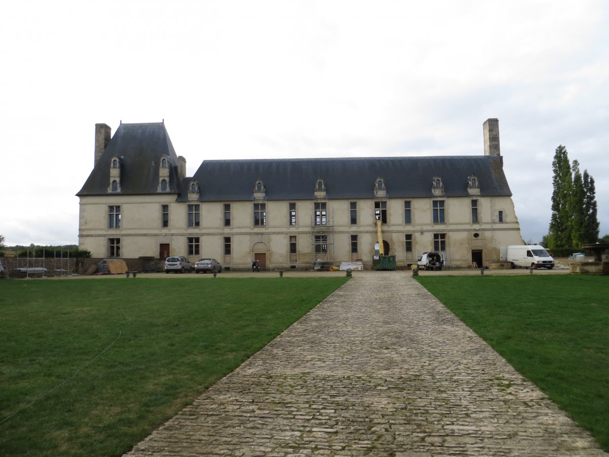 Réhabillitation de maison ancienne à Saint-Saturnin-de-Lenne