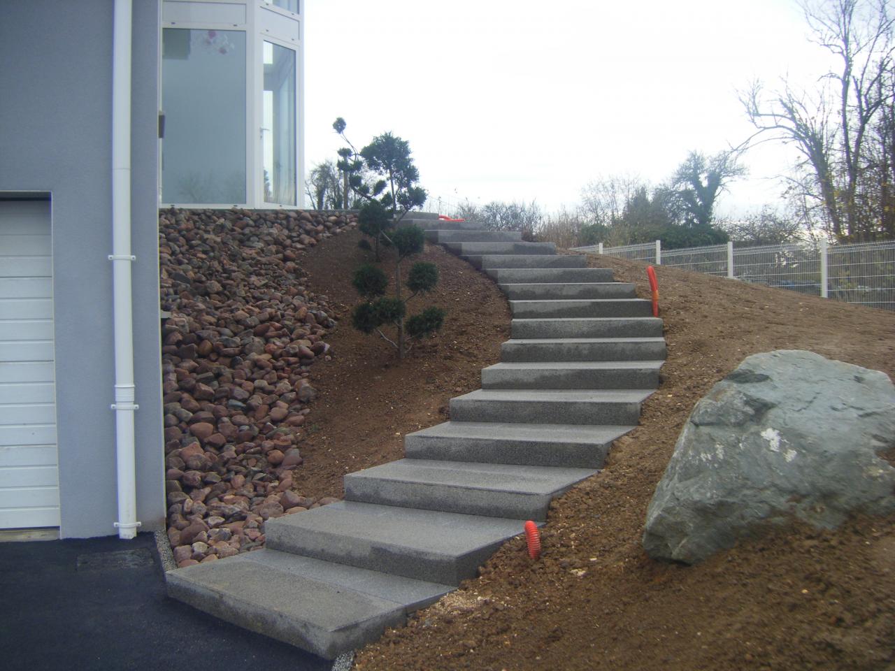 Création d'escalier en béton à Balaguier-sur-Rance