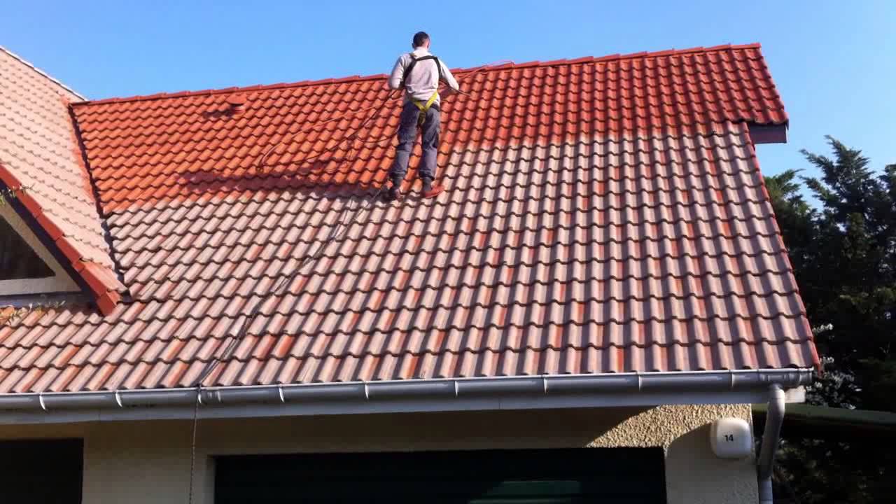 Hydrofuge de toiture à Rodez